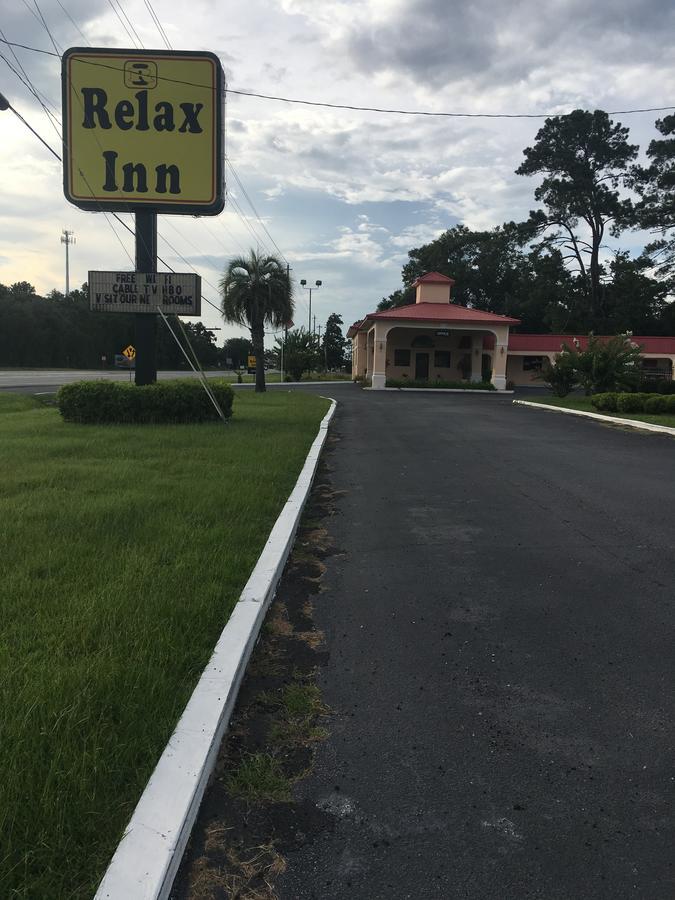 Relax Inn Folkston Bagian luar foto